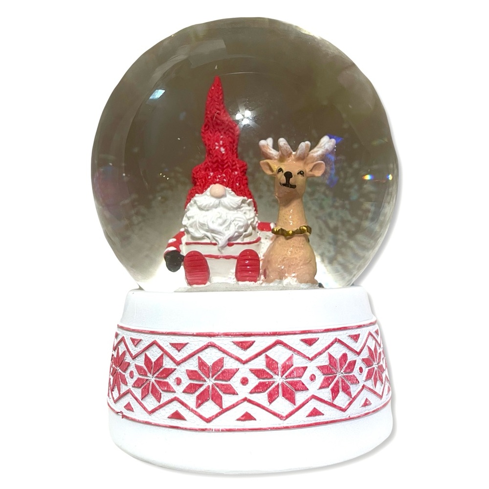 Gnome + Reindeer Musical Snow Globe ❅ Holiday Christmas Snowflakes